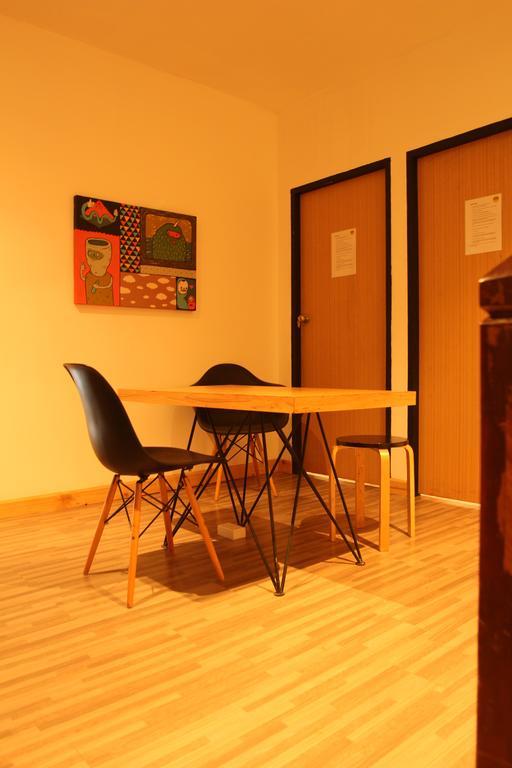 Z'S Hostel At Tha Phae Gate Τσιάνγκ Μάι Εξωτερικό φωτογραφία